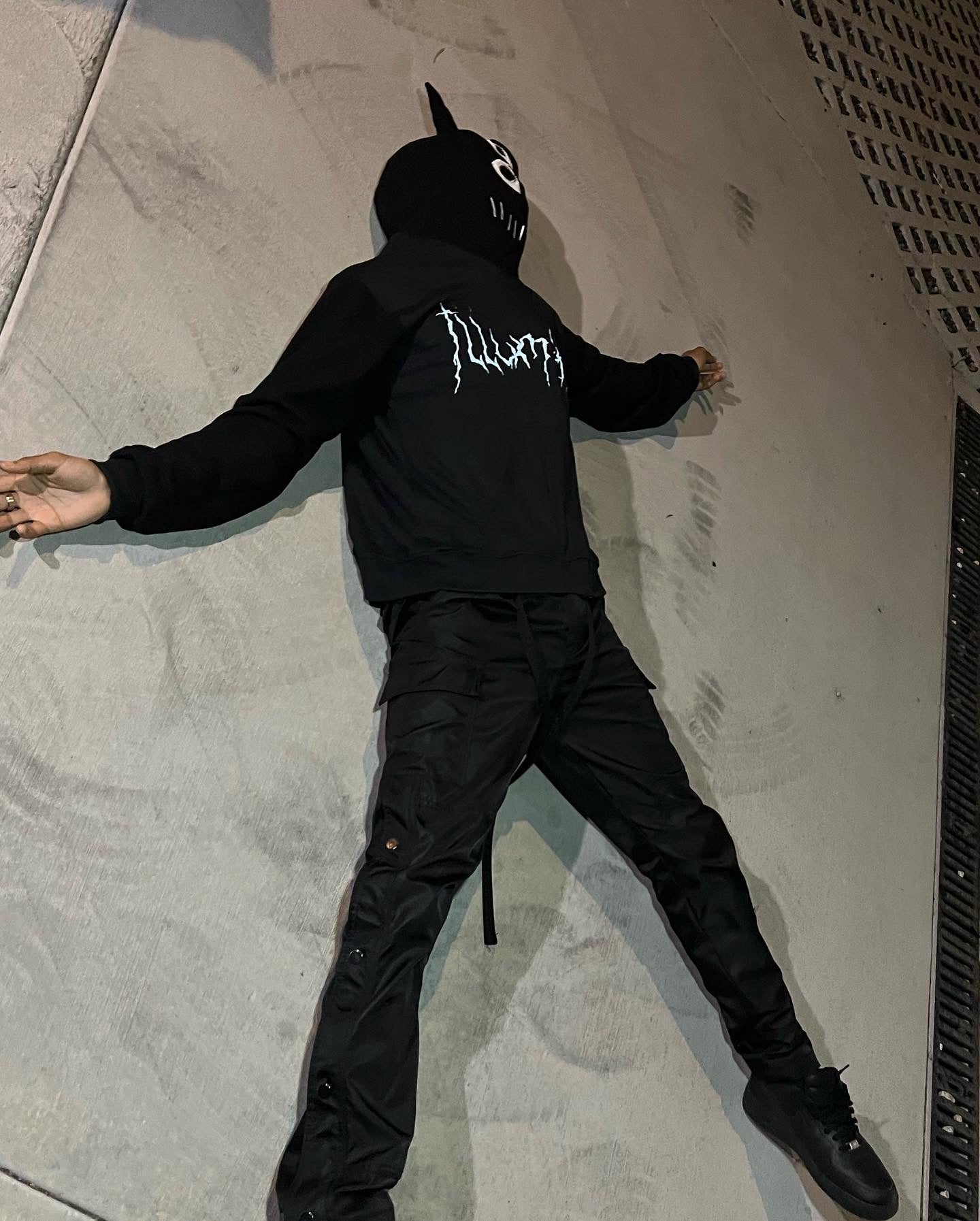 Full zip up "REFLECTIVE HOODIE"